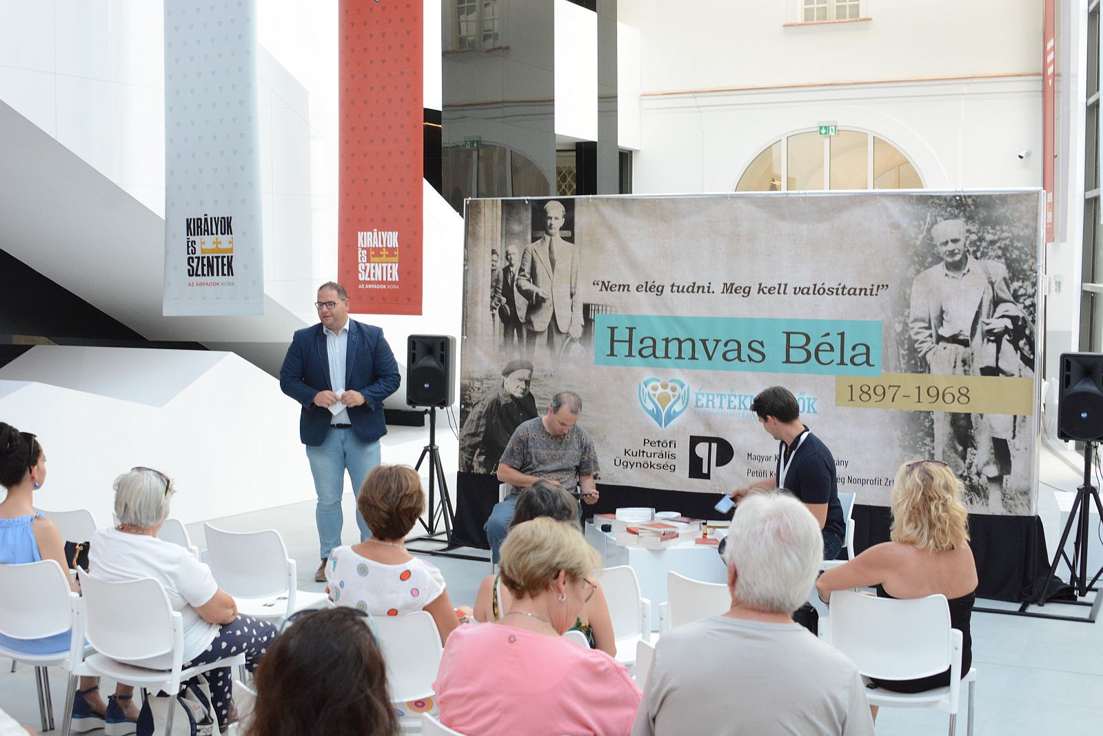 Beszélgetés Hamvas Béla életéről és műveiről a háború vonatkozásában